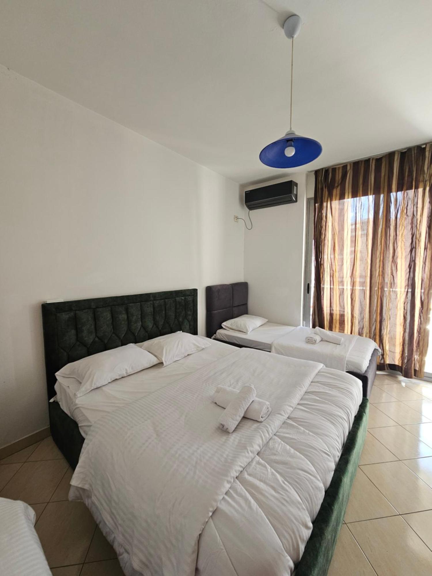 Aura Skanderbeg Square Apartments Tirana Exterior photo