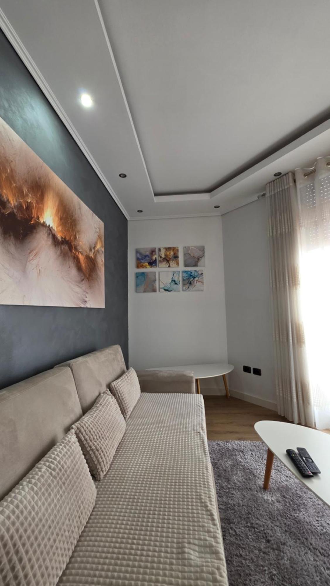 Aura Skanderbeg Square Apartments Tirana Exterior photo