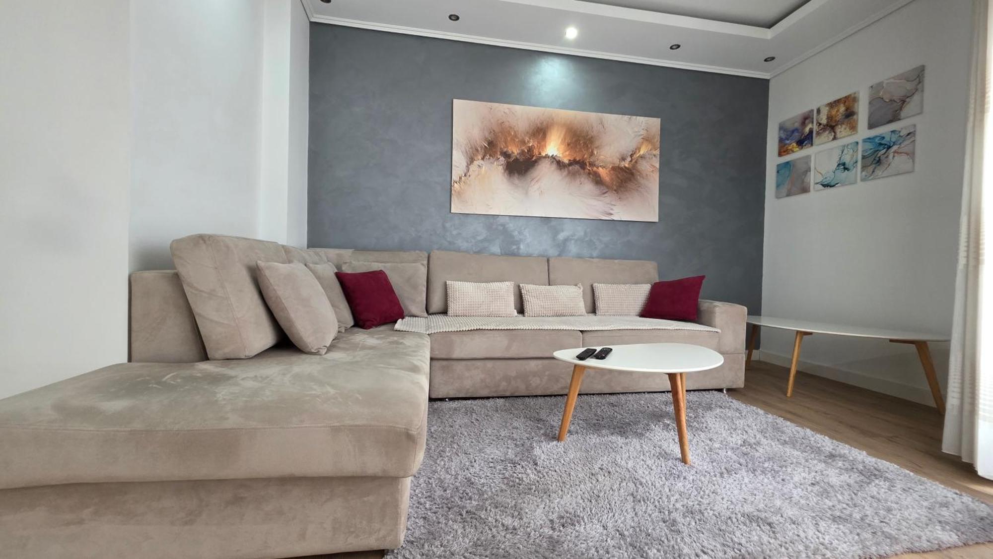 Aura Skanderbeg Square Apartments Tirana Exterior photo